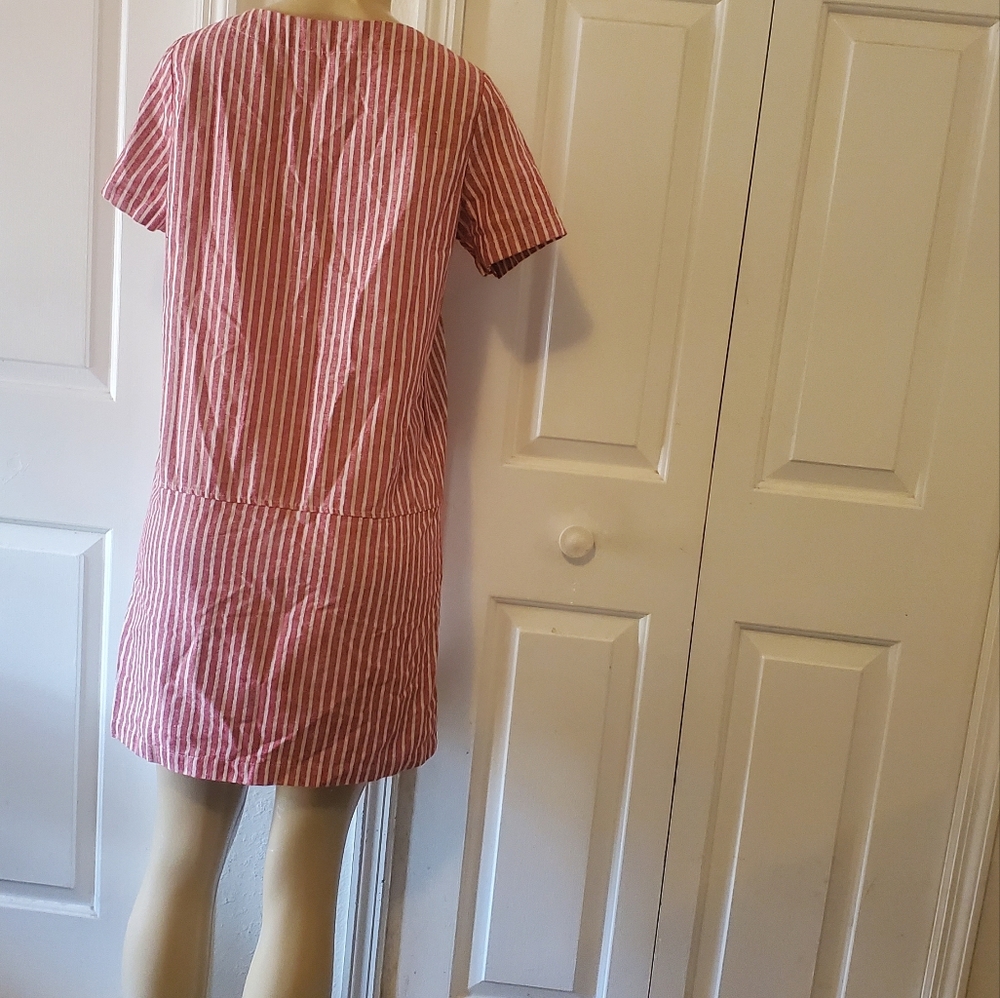 Dress - Picture 2 of 5